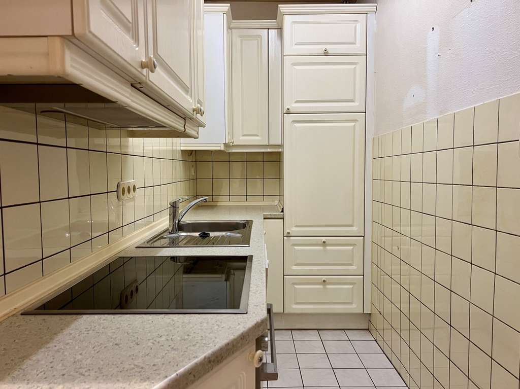 Immobilie in Heide - Historisches Wohnhaus mit separatem Zugang und Gestaltungsspielraum für individuelle Wohnkonzepte - Bild 2