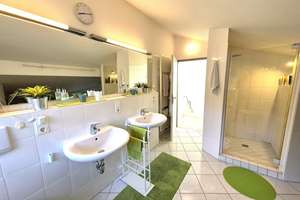 Unikat!!! Exklusive Maisonettewohnung in bester, sonniger Lage mit Panorama-Mosel-Blick! – Die vollständige Adresse der Immobilie erhältst du vom Anbieter., 56841 Traben-Trarbach – Vorschaubild 27