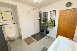 Einziehen & Wohlfühlen: Modernes Einfamilienhaus mit Gartenidylle
***4266 G Schröttinghausen – Die vollständige Adresse der Immobilie erhältst du vom Anbieter., 33739 Dornberg, Bielefeld – Vorschaubild 5
