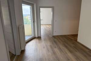 Hoch hinaus - 3 Zimmer mit tollem Blick über die Stadt – Die vollständige Adresse der Immobilie erhältst du vom Anbieter., 93051 Großprüfening-Dechbetten-Königswiesen, Regensburg – Vorschaubild 8