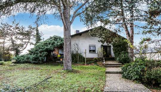 Bild von Familienfreundliches Einfamilienhaus mit großem Garten