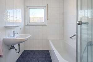 Familien aufgepasst! Charmante Maisonette Wohnung in zwei Parteienhaus mit Option auf 4-5 Zimmer – Die vollständige Adresse der Immobilie erhältst du vom Anbieter., 50999 Sürth, Köln – Vorschaubild 14