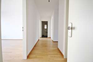 Moderne 3-Zimmer-Wohnung mit Loggia – Pariser Straße 16, 53117 Auerberg, Bonn – Vorschaubild 6