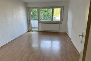 Helle 3-Zimmer-Wohnung mit Balkon in Stuttgart-Bad Cannstatt – Die vollständige Adresse der Immobilie erhältst du vom Anbieter., 70372 Seelberg, Stuttgart – Vorschaubild 2