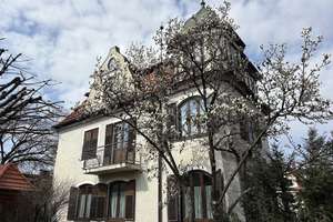 Elegante Villa mit Charme und Großzügigkeit in Laufen – Die vollständige Adresse der Immobilie erhältst du vom Anbieter., 83410 Laufen – Vorschaubild 1
