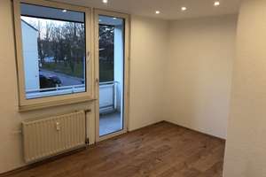 Vollständig renovierte 2-Zimmer-Wohnung mit Balkon und Einbauküche in Neuburg an der Donau – Sudetenlandstraße 84, 86633 Neuburg an der Donau – Vorschaubild 7