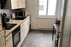 Helle, Charmante 3- Zimmer-Wohnung mit Balkon & Kamin | große Räume | frei ab August 2026 – Widderstr 5, 86167 Lechhausen-West, Augsburg – Vorschaubild 7