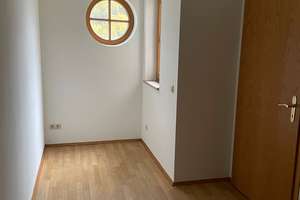 gepflegte 2-Zimmerwohnung mit Balkon und Einbauküche – Kastanienweg 2, 1156 Altfranken, Dresden – Vorschaubild 7