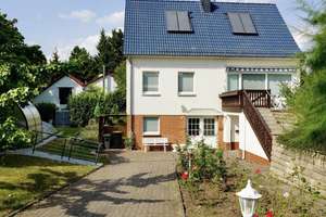 freistehendes Einfamilienhaus mit Garten, Pool, Sauna & Solarthermie – Die vollständige Adresse der Immobilie erhältst du vom Anbieter., 99089 Melchendorf, Erfurt – Vorschaubild 4
