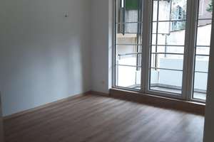 Schöne, frisch renovierte 2-Zimmer Wohnung, direkt am Schloß Broich – Am Schloß Broich 15, 45479 Broich, Mülheim an der Ruhr – Vorschaubild 2