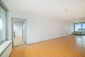 Grandioser Alpenblick von der Süd-Loggia – Die vollständige Adresse der Immobilie erhältst du vom Anbieter., 80993 Alt-Moosach, München – Vorschaubild 6