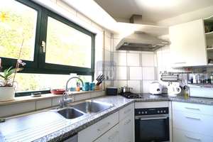 Riesen-Terrasse statt Garten: Perfektes Familienheim mit Balkon, Kachelofen, Doppelgarage, Carport.. – Die vollständige Adresse der Immobilie erhältst du vom Anbieter., 76356 Weingarten (Baden) – Vorschaubild 7