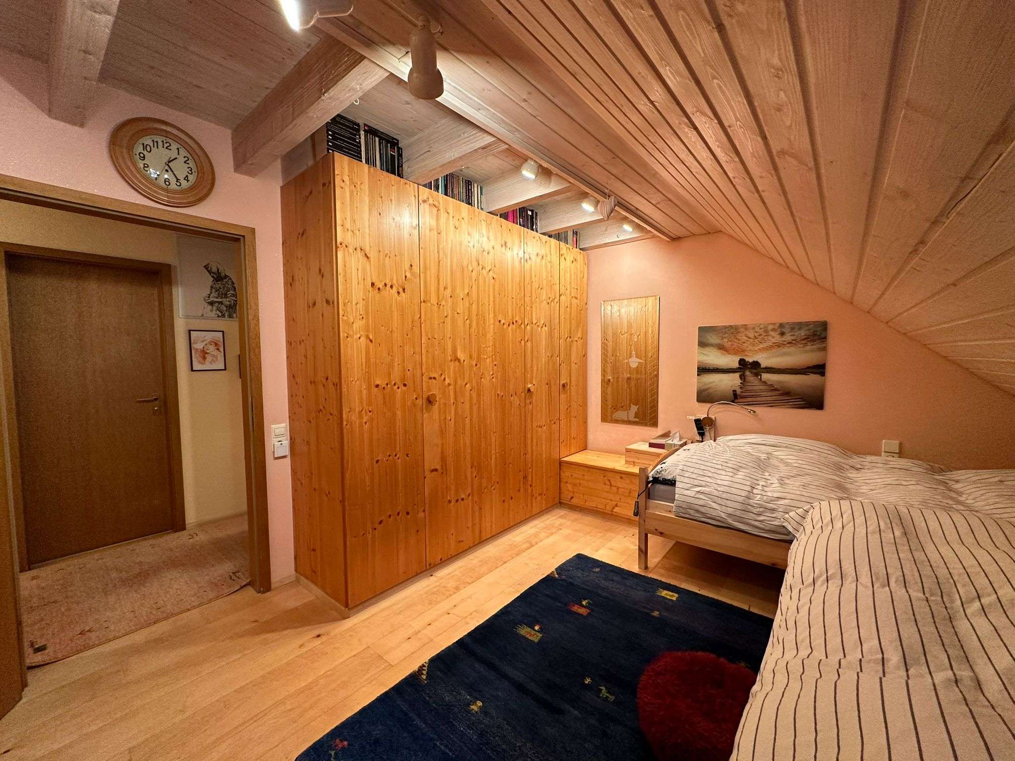 Immobilie in Schönau im Schwarzwald - Gemütliche 2 1/4 Zimmer Dachgeschosswohnung in Schönau im Schwarzwald - Bild 3