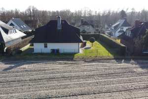 Exklusives, geräumiges und gepflegtes Haus mit vier Zimmern in Schenefeld – Pinneberg (Kreis) – Vorschaubild 12