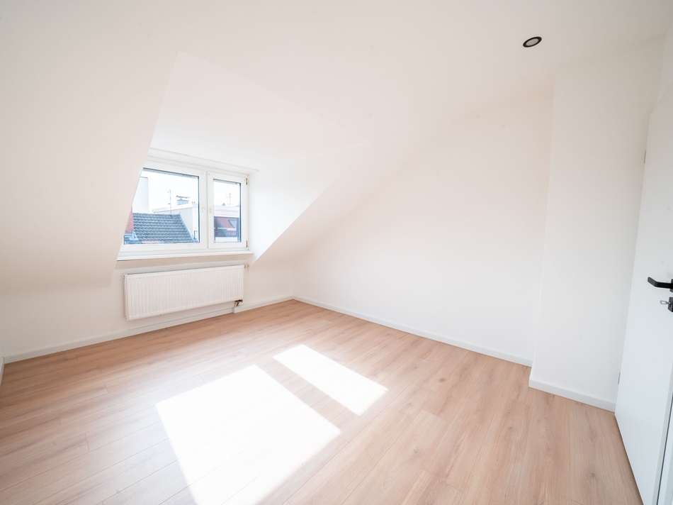 1. Zimmer