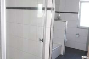 Gepflegte Wohnung in zentraler Lage von Köln-Deutz – Die vollständige Adresse der Immobilie erhältst du vom Anbieter., 50679 Deutz, Köln – Vorschaubild 3