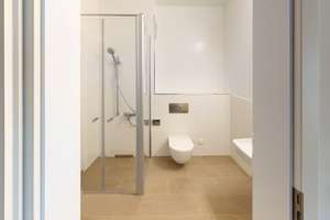 Property thumbnail 12