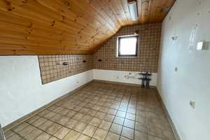 Geräumiges Einfamilienhaus mit separater Wohnung und traumhaftem Garten-Sofort verfügbar! – Alb-Donau-Kreis – Vorschaubild 18