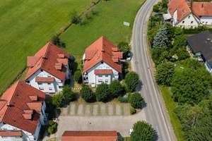 Großzügig. Flexibel. Besonders.
Zwei Wohneinheiten mit zwei Balkonen und vier Stellplätzen – Die vollständige Adresse der Immobilie erhältst du vom Anbieter., 78259 Mühlhausen-Ehingen – Vorschaubild 17