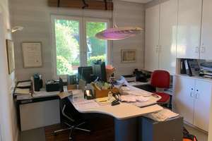 Ihr Traum von Büro oder Zuhause: Charmantes Haus mit Potential in zentraler Lage – Die vollständige Adresse der Immobilie erhältst du vom Anbieter., 22589 Sülldorf, Hamburg – Vorschaubild 11