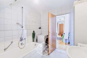 Südbalkon, Aufzug & mitten in der Stadt - 3 Zimmer Traum – 70180 Heusteigviertel, Stuttgart – Vorschaubild 16