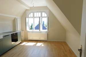 Dachgeschoss-Maisonette-Wohnung Altstadtvilla  in Stuttgart-West – Hauptmannsreute 74, 70193 Kräherwald, Stuttgart – Vorschaubild 2