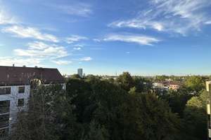 2 Zimmer Dachgeschosswohnung mit ruhigem Westbalkon und Blick ins Grüne – Hansjakobstraße 107b, 81825 Josephsburg, München – Vorschaubild 20