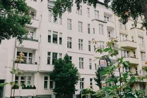 Furnished Altbau Apartment with Garden Steps from Kurfürstendamm - available Oct 2026 - Mar 2027 – Mommsenstraße 23, 10629 Charlottenburg, Berlin – Vorschaubild 39