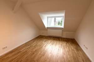 Neu ausgebautes Dachgeschoß, ideale Singlewohnung zur Miete in Hamburg Eimsbüttel - Wentzel Dr. – Steenwisch 91, 22527 Stellingen, Hamburg – Vorschaubild 5