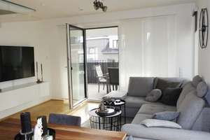 Attraktive 3 Zimmer Wohnung + Einbauküche + Fußbodenheizung + Parkett + Balkon + Aufzug + Tiefgarage – An der Lingenmühle 2, 41061 Gladbach, Mönchengladbach – Vorschaubild 2