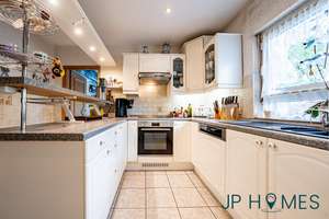 Traumhaftes Einfamilienhaus auf großzügigem 1.410m² Grundstück in Mahlsdorf – Die vollständige Adresse der Immobilie erhältst du vom Anbieter., 12623 Mahlsdorf, Berlin – Vorschaubild 6