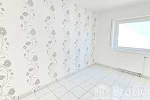 Großzügiges Einfamilienhaus, Bj. 2000 u.a. mit Kamin, Wintergarten und Garagen in Sickte zu kaufen! – Wolfenbüttel (Kreis) – Vorschaubild 24