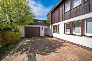Gepflegtes Mehrfamilienhaus mit Potential in ruhiger Lage von München-Trudering – Die vollständige Adresse der Immobilie erhältst du vom Anbieter., 81827 Waldtrudering, München – Vorschaubild 19