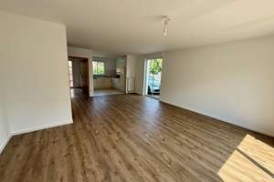 Moderne Doppelhaushälfte in Widdersdorf