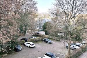 Eppendorf, ruhige, grüne Sackgassenlage, luxuriös modernisierte 2-Zi.-Whg., Stellplatz, courtagefrei – Appener Weg  6, 20251 Eppendorf, Hamburg – Vorschaubild 17
