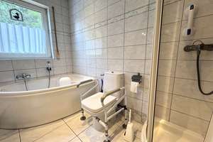 Freistehender Bungalow auf großem Grundstück mit Ausbaureserve in Sackgassenlage – Die vollständige Adresse der Immobilie erhältst du vom Anbieter., 47495 Rheinberg – Vorschaubild 7