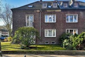 Charmantes Wohnhaus mit drei Wohnebenen & Garagen im Bismarckviertel – Die vollständige Adresse der Immobilie erhältst du vom Anbieter., 47799 Cracau, Krefeld – Vorschaubild 2