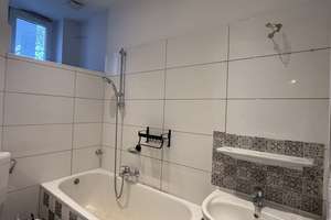 Schöne 2,5 Zimmer Wohnung mit Balkon und Garten – Fehrbellinstraße 16, 40472 Rath, Düsseldorf – Vorschaubild 8