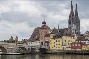 Charmante 2-Zimmer Wohnung im 3. OG in Regensburg-Innenstadt