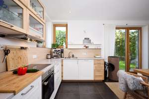 🏡 Ein- oder Mehrfamilienhaus mit Bungalow in Kiel - Holtenau – Die vollständige Adresse der Immobilie erhältst du vom Anbieter., 24159 Holtenau, Kiel – Vorschaubild 10