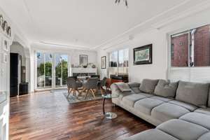 Moderne Doppelhaushälfte mit wohnlichem Spitzboden und sonnigem Garten - Willkommen in Stellingen - – Die vollständige Adresse der Immobilie erhältst du vom Anbieter., 22527 Stellingen, Hamburg – Vorschaubild 3