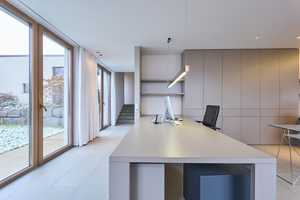 Perfekte Harmonie von Natur, Design und Komfort - Nachhaltige Luxus-Villa mit Hallengebäude – Miesbach (Kreis) – Vorschaubild 17