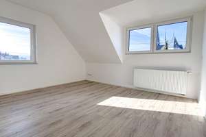 Einziehen & genießen: Modernisiertes Zweifamilienhaus mit Photovoltaikanlage, Garage und Terrasse – Die vollständige Adresse der Immobilie erhältst du vom Anbieter., 56422 Wirges – Vorschaubild 9