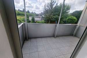 Helle 2-Zimmer-Wohnung mit sonnigem Balkon, Sehr gute Infrastruktur und ruhiger Lage