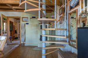 raumhafte Galerie-Wohnung im zweiten Obergeschoss. Aufgeteilt auf zwei Ebenen! – Die vollständige Adresse der Immobilie erhältst du vom Anbieter., 82386 Oberhausen – Vorschaubild 15