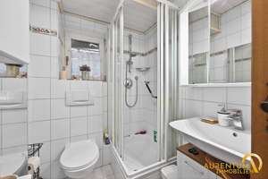 Charmante Erdgeschosswohnung mit Garten und Garage im Herzen von Regensburg – Die vollständige Adresse der Immobilie erhältst du vom Anbieter., 93057 Konradsiedlung-Wutzlhofen, Regensburg – Vorschaubild 5