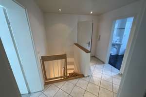 3-Zimmer-Wohnung in München. Ab 1.Oktober verfügbar.  – Rossittener Straße 4, 81249 Lochhausen, München – Vorschaubild 2