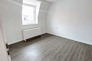 Sehr schöne 4-Zimmer Altbauwohnung (ca. 90qm) im Herzen Nürnbergs – Eberhardshofstraße 2, 90429 Gostenhof, Nürnberg – Vorschaubild 12