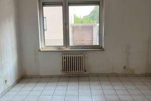 Reihenmittelhaus mit großem Grundstück in Köln-Nippes – Sanierungsprojekt für kreative Macher – Die vollständige Adresse der Immobilie erhältst du vom Anbieter., 50739 Longerich, Köln – Vorschaubild 8