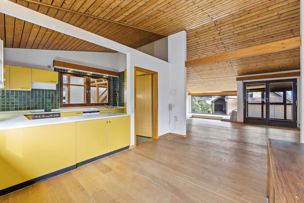 Immobilie in Wachtberg - Freistehendes Einfamilienhaus mit Wintergarten – Viel Platz in ruhiger Lage von Wachtberg - Bild 3